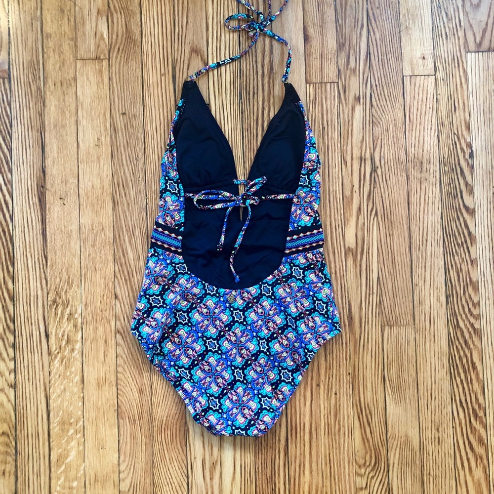 Nanette Lepore Printed One-Piece Swimsuit - Picture 3 of 8